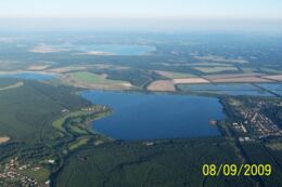 Luftbild des Dreiweiberner Sees